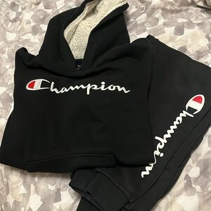 Champion Sweatshirt with Sherpa lined hood & matching Sweatpants size L